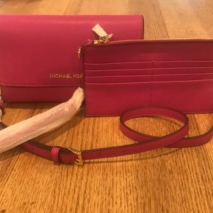 Michael Kors 3in1 Wristlet, Clutch, Crossbody NWT